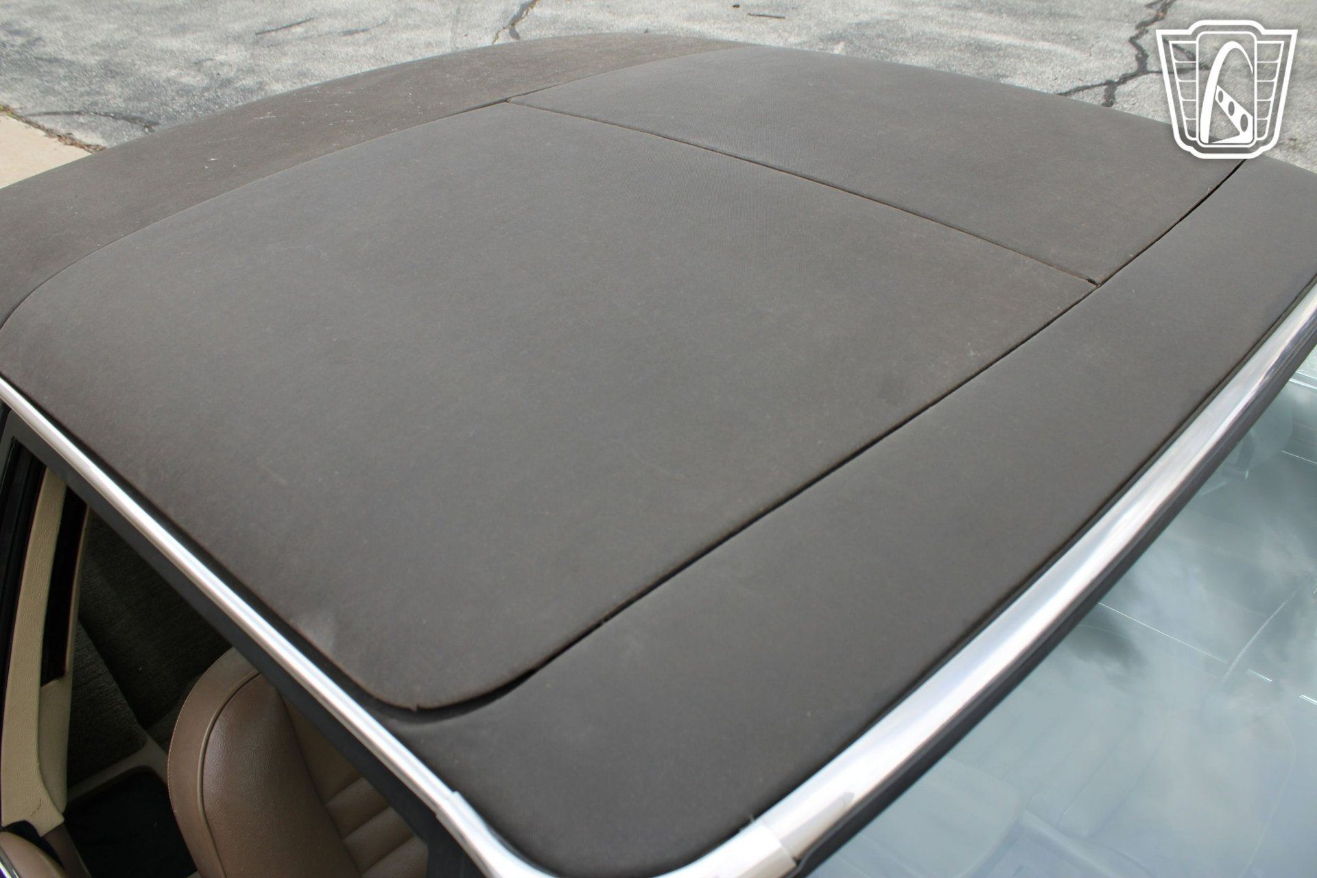 Used 1988 Jaguar XJS V12 Convertible RWD image 32