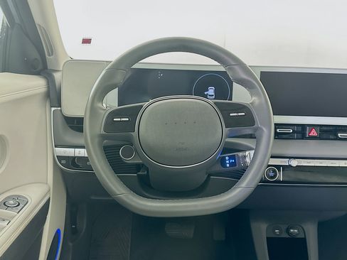 Used 2023 Hyundai Ioniq 5 SEL image 18