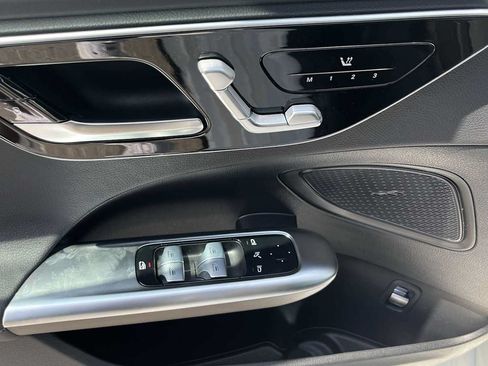 Used 2026 Mercedes-Benz C 300 4MATIC Sedan image 26