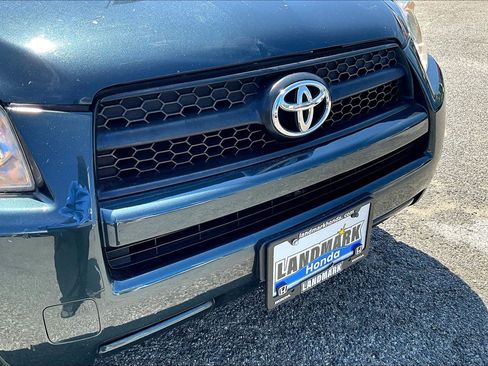 Used 2011 Toyota RAV4 4WD w/ Base L4 Extra Value Pkg image 25