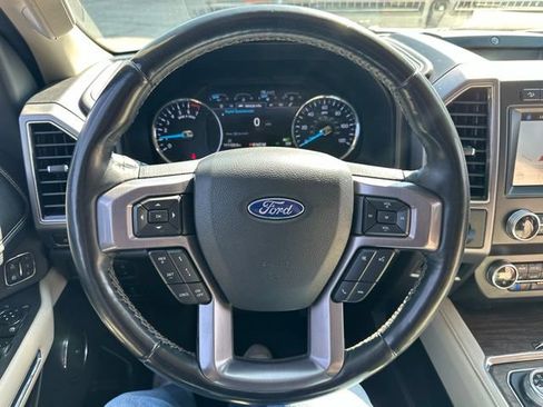 Used 2019 Ford Expedition Platinum AWD/4WD image 12