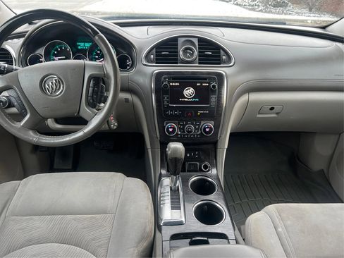 Used 2017 Buick Enclave Convenience FWD image 16