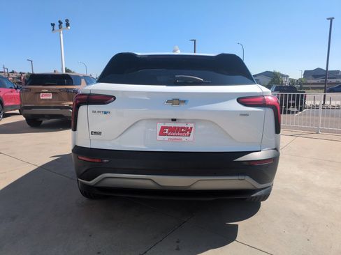 Used 2024 Chevrolet Blazer EV LT AWD/4WD image 4