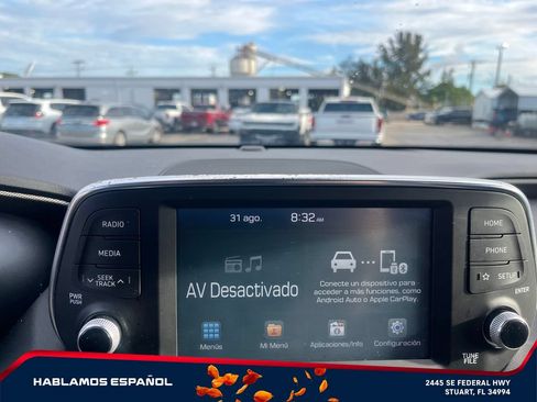 Used 2020 Hyundai Santa Fe SE w/ Cargo Package FWD image 21