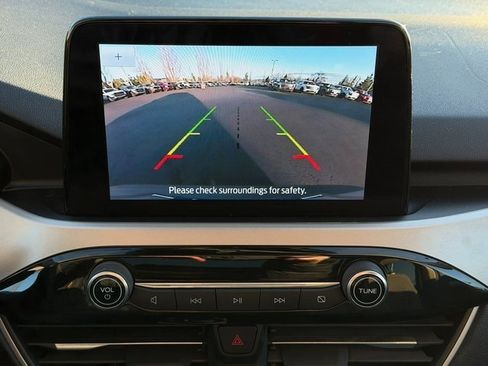 Certified 2020 Ford Escape SE image 23