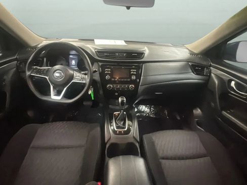 Used 2017 Nissan Rogue S FWD image 9