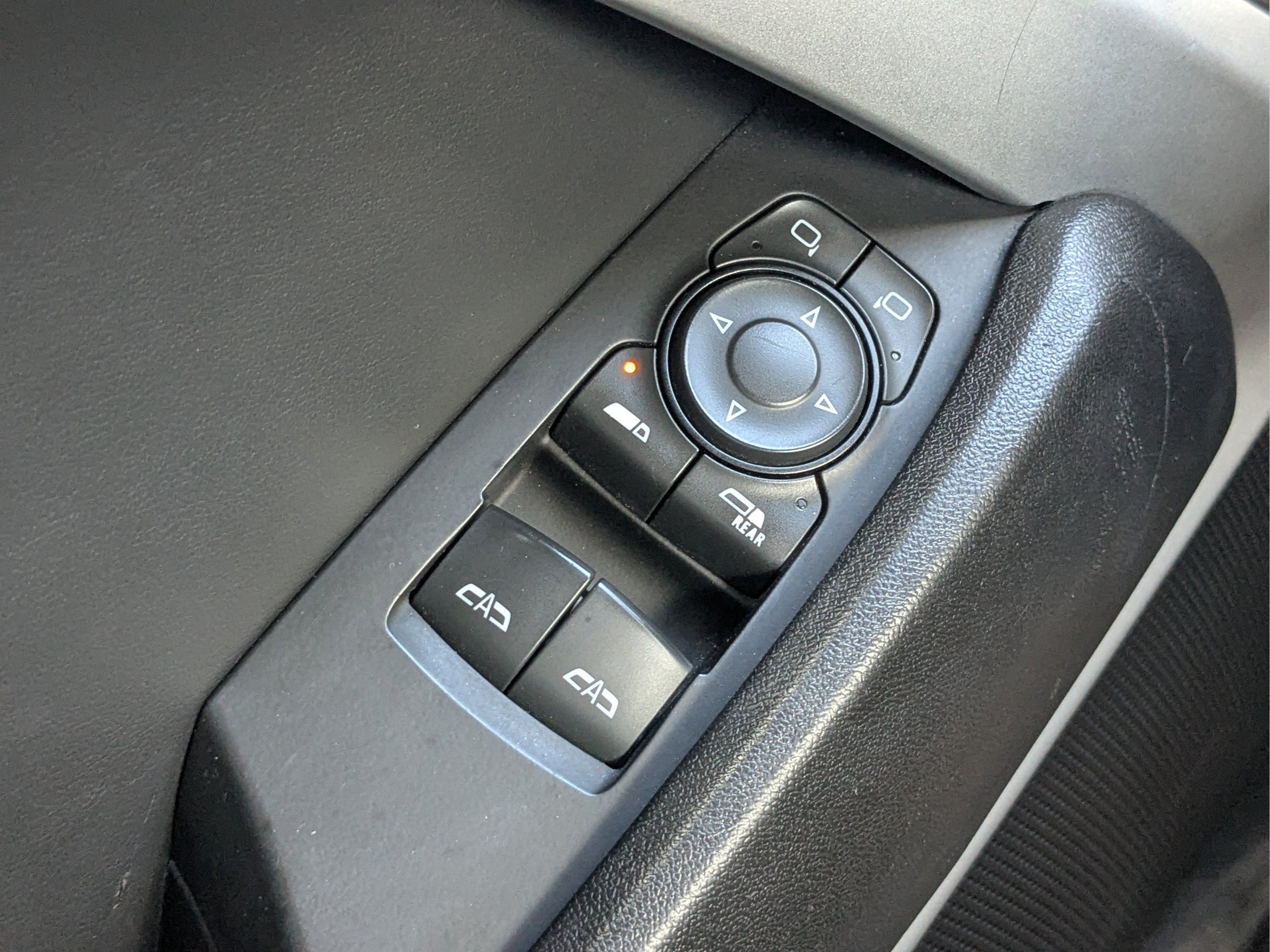 Used 2019 Chevrolet Camaro LT RWD image 22