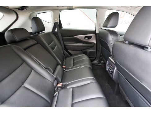 Used 2024 Nissan Murano SV FWD image 10
