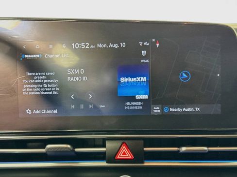 Used 2024 Hyundai Elantra SEL w/ Convenience Package FWD image 19