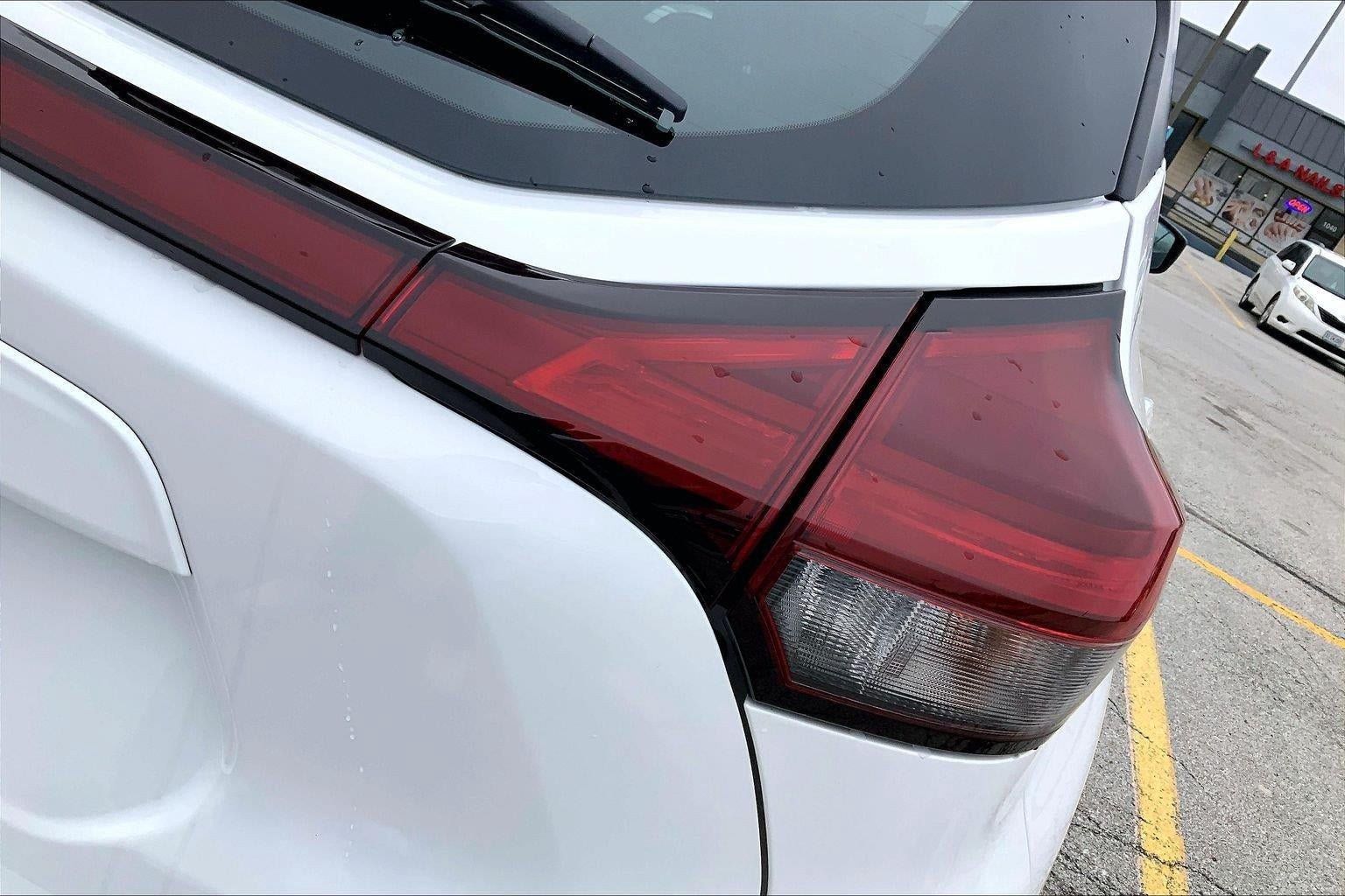 Used 2024 Nissan Kicks SV FWD image 27