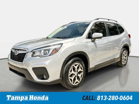 Used 2020 Subaru Forester Premium AWD/4WD image 1