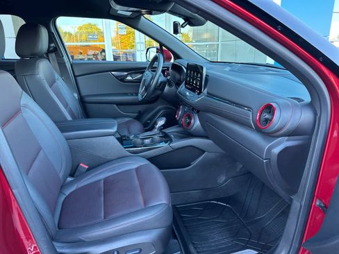 Certified 2023 Chevrolet Blazer RS w/ Driver Confidence II Package image 4