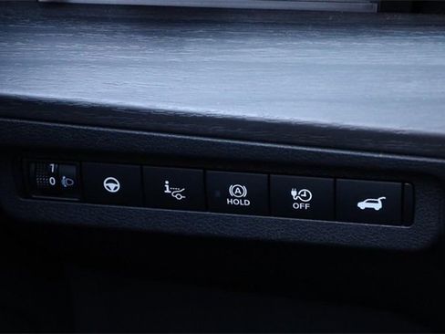 Certified 2024 Nissan Ariya AWD image 21