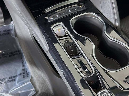 Used 2023 Buick Envision Avenir AWD/4WD image 44