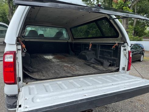Used 2010 Ford F350 XL AWD/4WD image 7