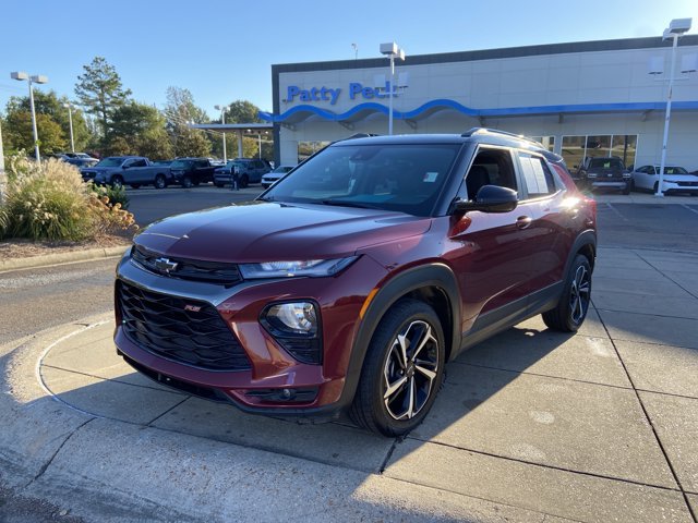 Used 2023 Chevrolet TrailBlazer RS w/ Convenience Package FWD image 4