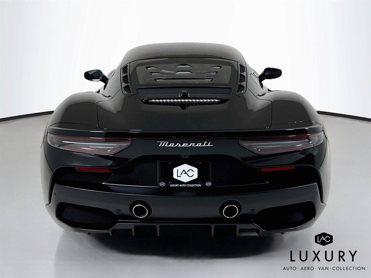Used 2022 Maserati MC20 Coupe RWD image 6