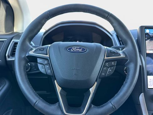 Used 2023 Ford Edge SEL w/ Convenience Package image 28