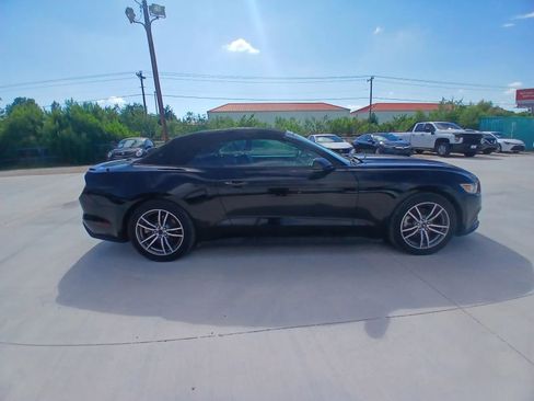 Used 2016 Ford Mustang Premium RWD image 4