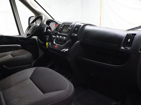 Used 2019 RAM ProMaster 2500 FWD image 10