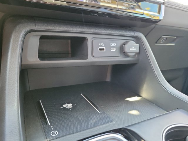 Used 2025 Honda Pilot EX-L image 22