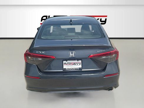 Used 2022 Honda Civic Sport image 6