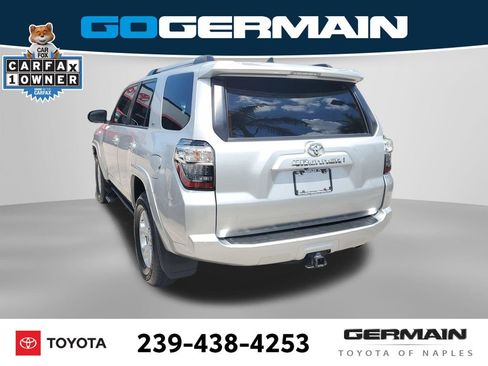Certified 2022 Toyota 4Runner SR5 AWD/4WD image 12