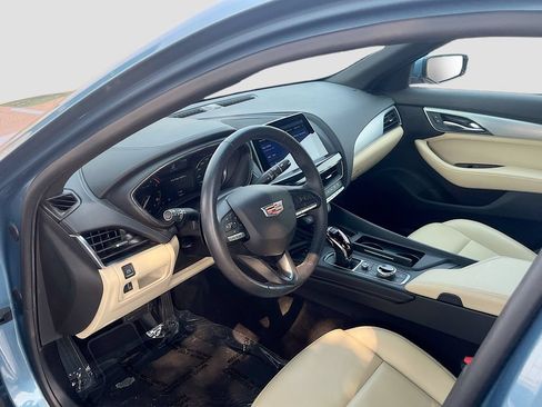 Used 2024 Cadillac CT5 Luxury w/ Cold Weather Package RWD image 9