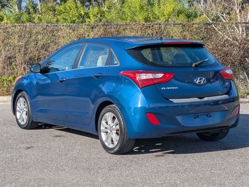 Used 2014 Hyundai Elantra GT image 3