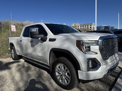 Used 2021 GMC Sierra 1500 Denali w/ Denali Ultimate Package image 2