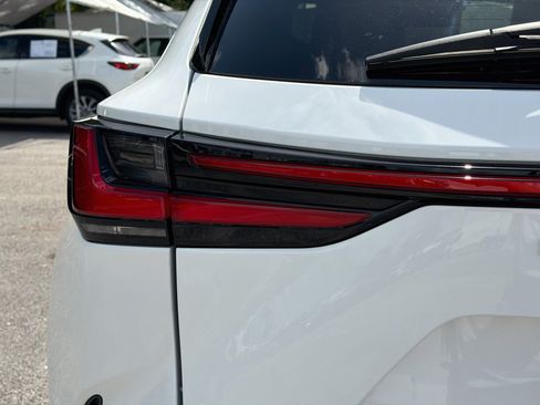 Used 2024 Lexus NX 350 F Sport AWD/4WD image 10