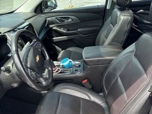 Used 2019 Chevrolet Traverse Premier w/ Redline Edition AWD/4WD image 5