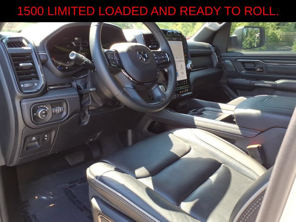 Used 2024 RAM 1500 Limited AWD/4WD image 12