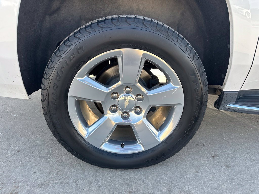 Used 2019 Chevrolet Suburban Premier AWD/4WD image 47