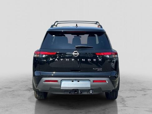 New 2026 Nissan Pathfinder Platinum AWD/4WD image 3