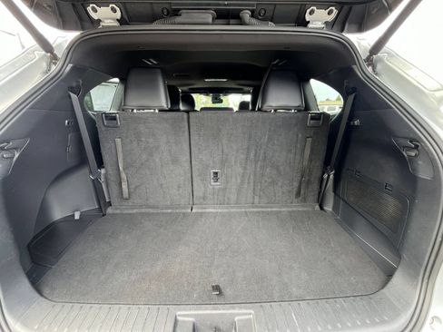 Used 2025 Toyota Highlander XSE AWD/4WD image 29