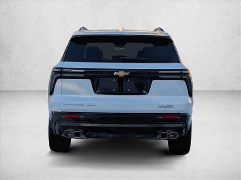 New 2026 Chevrolet Traverse High Country w/ LPO, Floor Liner Package image 7