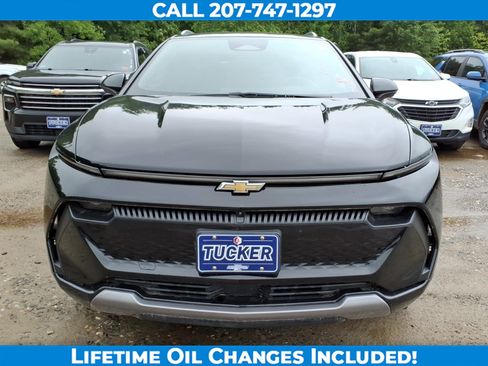 Used 2025 Chevrolet Equinox EV LT w/ Convenience Package FWD image 2
