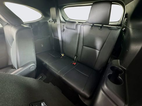 Certified 2025 Toyota Highlander XSE image 23