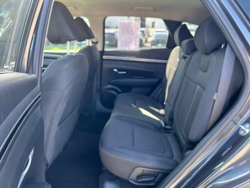 Used 2024 Hyundai Tucson SEL FWD image 9