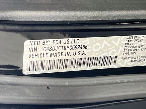 Used 2023 Dodge Durango R/T AWD/4WD image 34