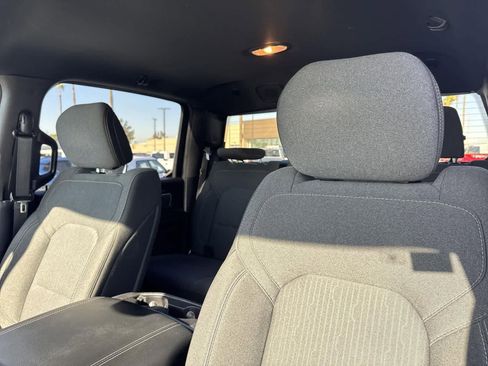 Used 2019 RAM 1500 Big Horn image 15