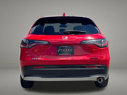 Used 2025 Honda HR-V Sport image 4