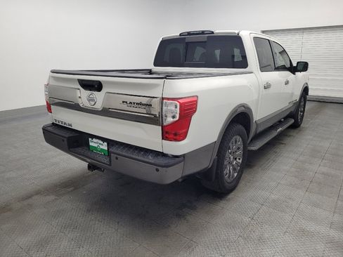 Used 2019 Nissan Titan Platinum Reserve image 9