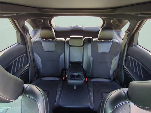 Used 2022 Ford Edge ST w/ Equipment Group 401A AWD/4WD image 10