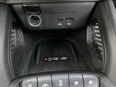 Used 2026 Chevrolet TrailBlazer LT w/ Convenience Package FWD image 21