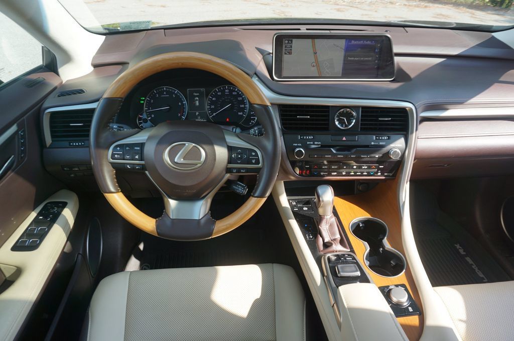 Used 2017 Lexus RX 350 FWD w/ Premium Package image 5