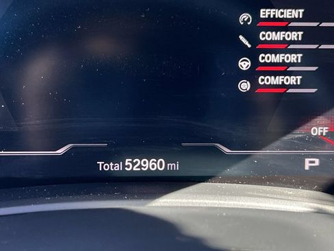 Used 2022 BMW X5 M w/ Competition Package 2 AWD/4WD image 16