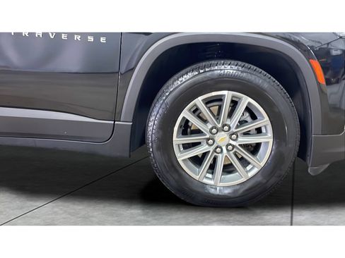 Used 2023 Chevrolet Traverse LT AWD/4WD image 20