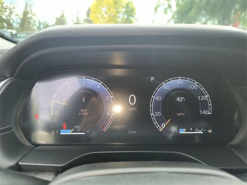 New 2025 Jeep Grand Cherokee L Limited w/ Luxury Tech Group II image 15